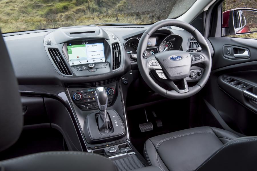 Торпедо Ford Kuga 2017 года  (UK) (фото 53 из 60)